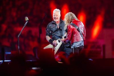 members of Metallica perform